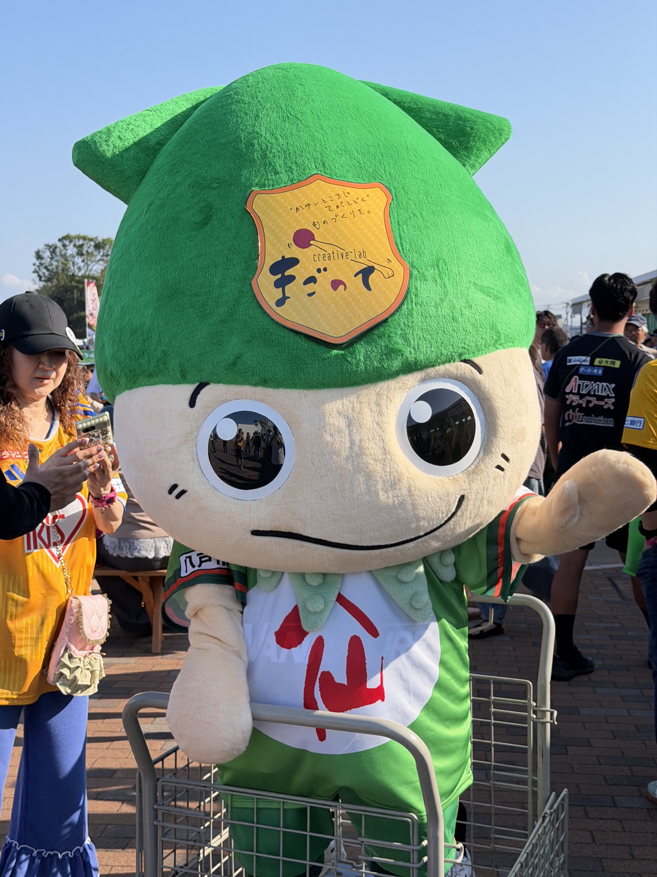 プラスタ場外のマスコット